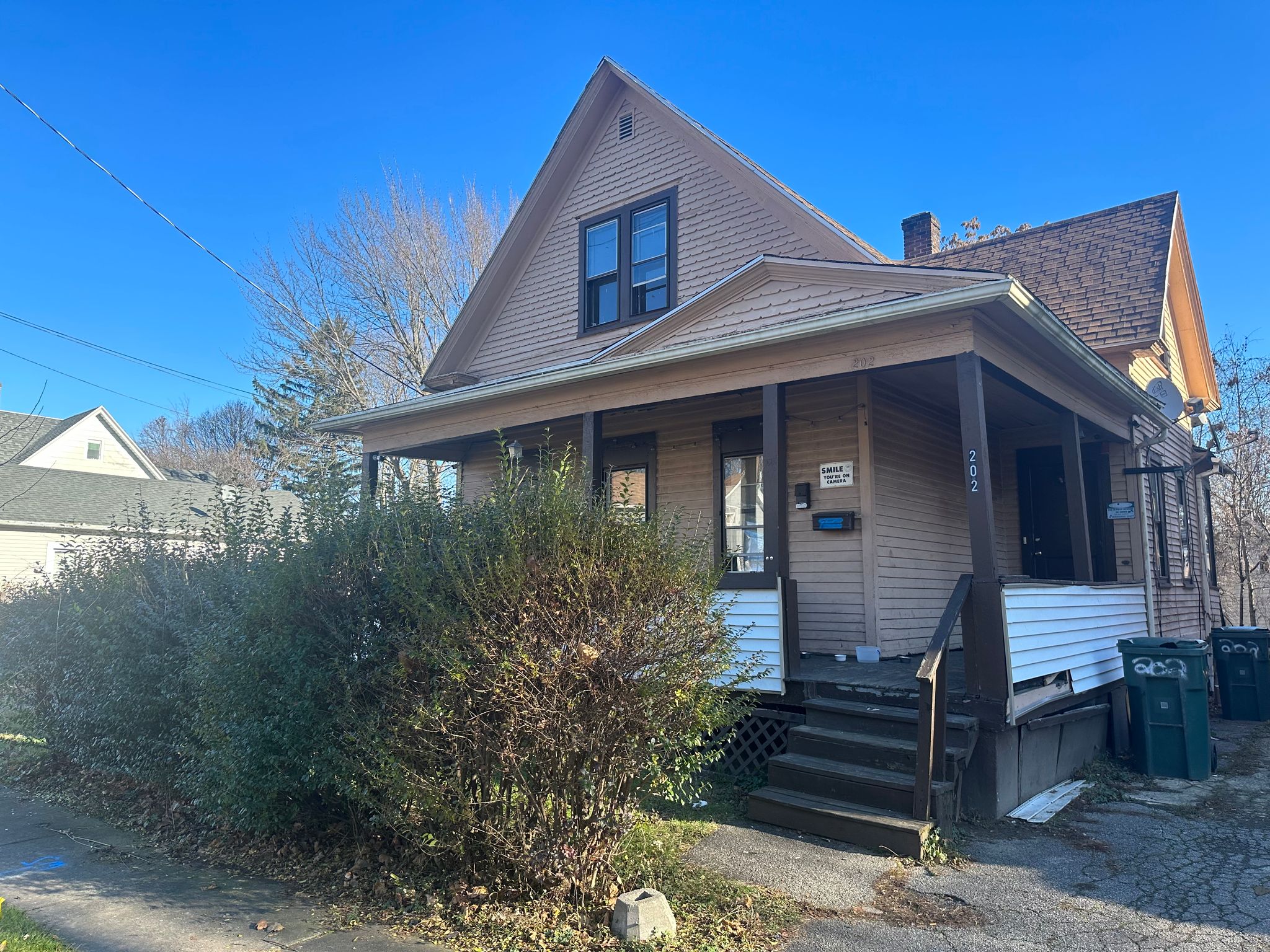 202 4th Street-Up